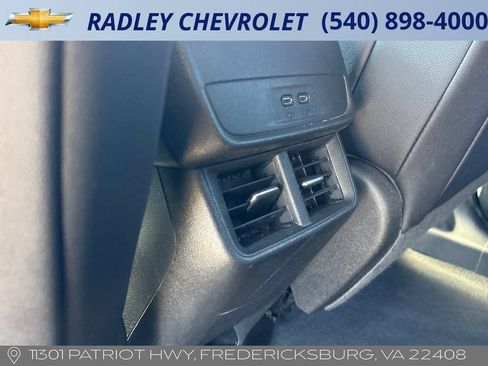 Certified 2025 Chevrolet Equinox LT w/ Convenience Package II AWD/4WD image 13