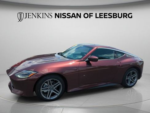 Certified 2025 Nissan Z Performance w/ Floor Mat Package RWD image 13
