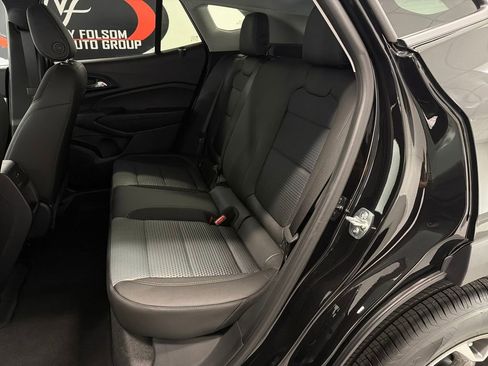 New 2026 Chevrolet Trax LT w/ Driver Confidence Package FWD image 9