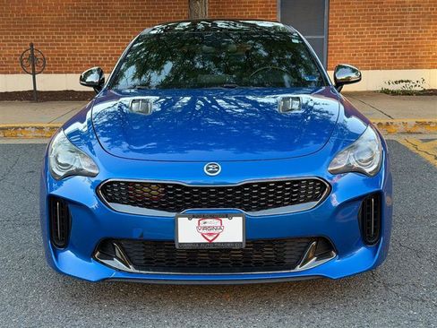 Used 2020 Kia Stinger GT-Line w/ Sun & Sound Package RWD image 4