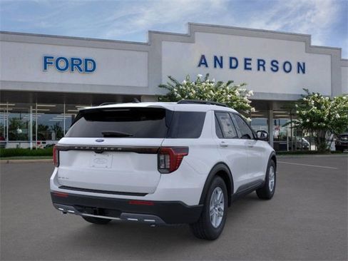 New 2026 Ford Explorer Active w/ Active Comfort Package image 8