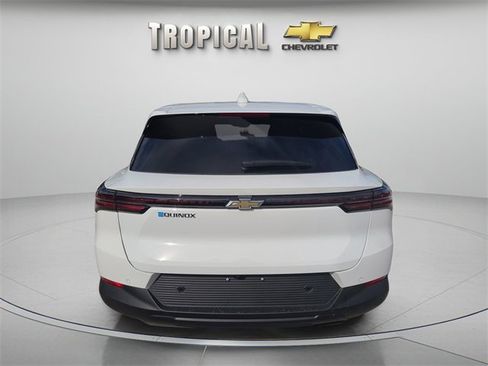 New 2026 Chevrolet Equinox EV LT image 4