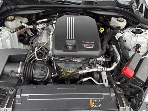 Used 2023 Cadillac CT5 Sport w/ Platinum Package RWD image 32