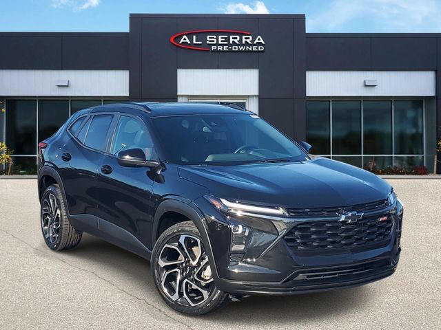 Certified 2024 Chevrolet Trax RS w/ Sunroof Package FWD image 1