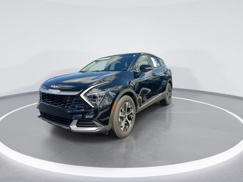 New 2025 Kia Sportage EX FWD image 4