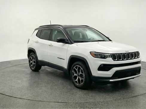 Used 2025 Jeep Compass Limited AWD/4WD image 1