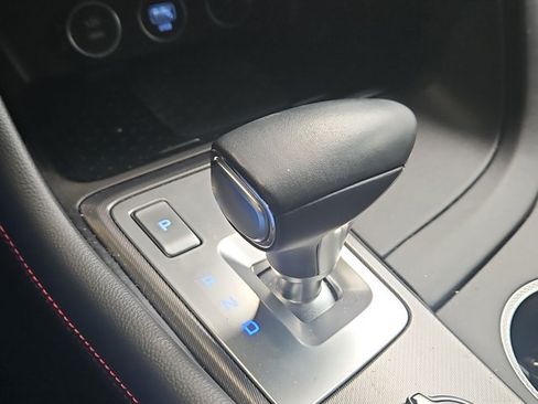 Used 2024 Genesis G70 3.3T Advanced RWD image 11