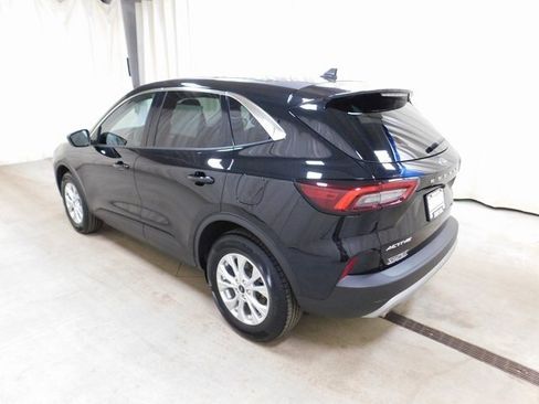 Used 2023 Ford Escape Active image 17