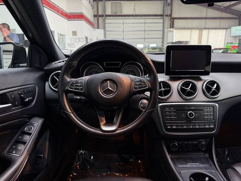 Used 2017 Mercedes-Benz GLA 250 4MATIC image 21