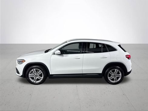 Used 2023 Mercedes-Benz GLA 250 4MATIC image 9