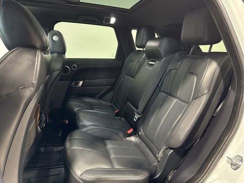 Used 2017 Land Rover Range Rover Sport HSE AWD/4WD image 33