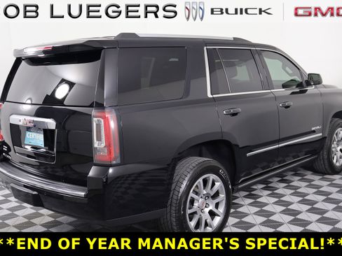 Certified 2020 GMC Yukon Denali w/ Open Road Package image 7