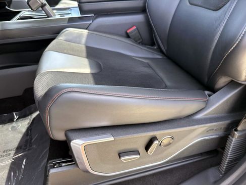 Used 2025 Ford F150 Raptor AWD/4WD image 22