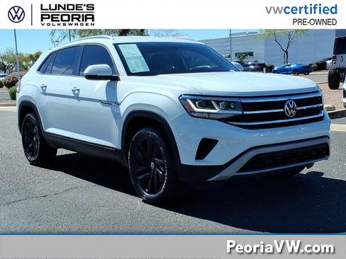 Certified 2022 Volkswagen Atlas Cross Sport SE w/ Black Wheel Package image 1