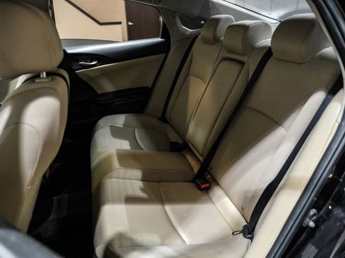 Used 2016 Honda Civic EX image 39