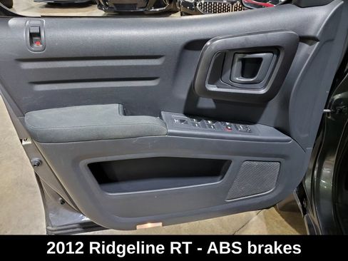 Used 2012 Honda Ridgeline RT image 8