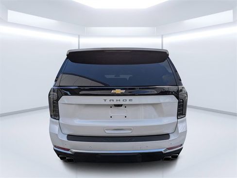 Used 2025 Chevrolet Tahoe High Country image 4