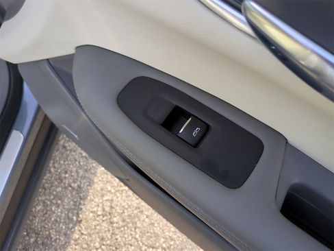 Certified 2020 Cadillac XT6 Premium Luxury image 30