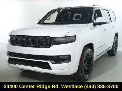 Used 2022 Jeep Grand Wagoneer Series II image 4