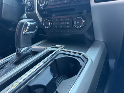Used 2015 Ford F150 Lariat image 20