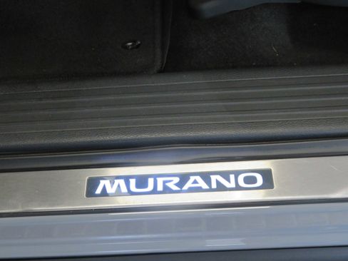 Used 2024 Nissan Murano SL image 17