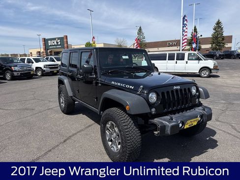 Used 2017 Jeep Wrangler Unlimited Rubicon w/ Cold Weather Group AWD/4WD image 4