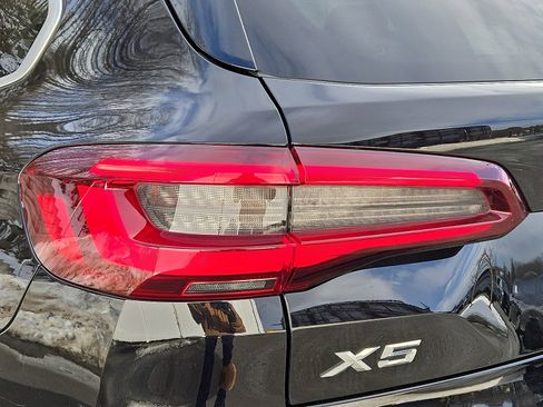 Used 2021 BMW X5 xDrive40i w/ Premium Package 3 image 10