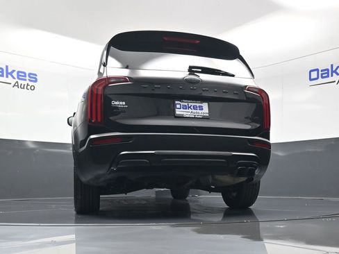 Used 2021 Kia Telluride EX w/ EX Premium Package image 47