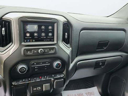 Used 2025 Chevrolet Silverado 1500 Custom Trail Boss w/ Turbomax Blackout Package AWD/4WD image 16