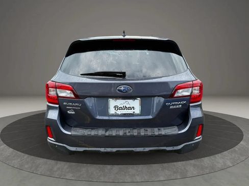 Used 2017 Subaru Outback 2.5i Limited AWD/4WD image 6