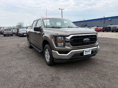 Used 2023 Ford F150 XLT image 1