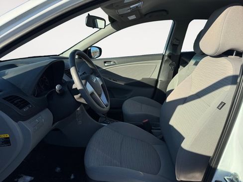 Used 2016 Hyundai Accent SE image 9