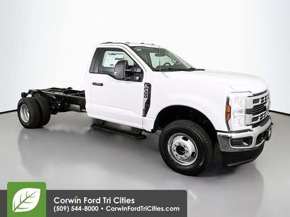 New 2025 Ford F350 XL w/ XL Chrome Package