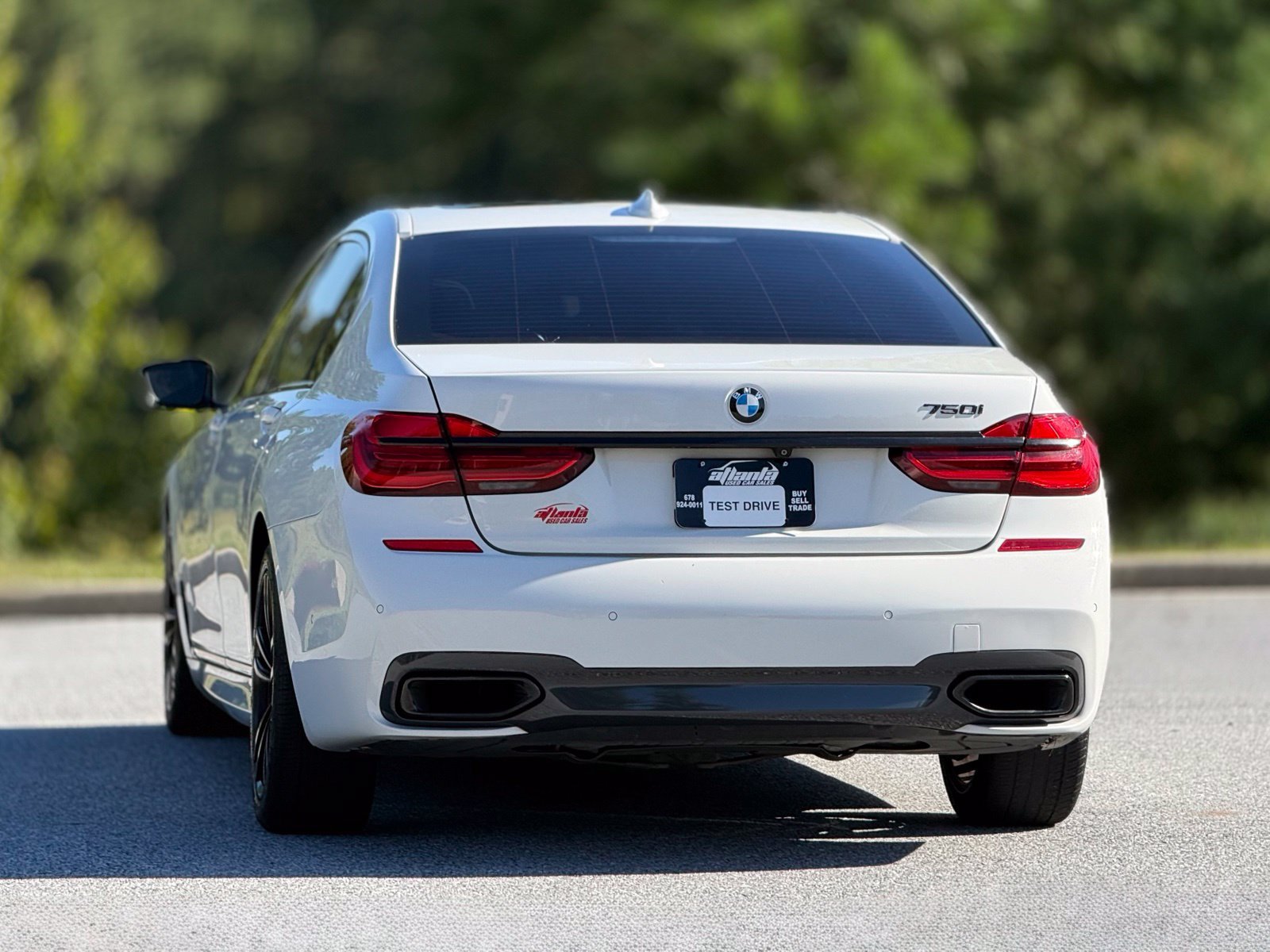 Used 2018 BMW 750i RWD image 5