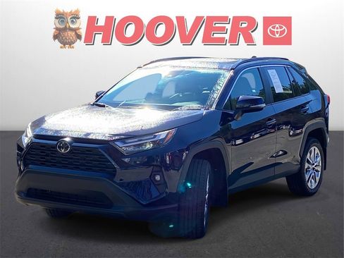 Used 2024 Toyota RAV4 XLE Premium image 6