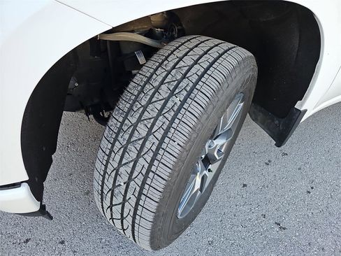 Used 2020 Chevrolet Silverado 1500 RST w/ All-Star Edition image 32