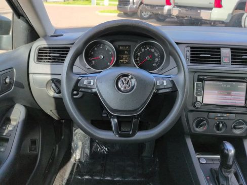 Used 2015 Volkswagen Jetta S FWD image 15