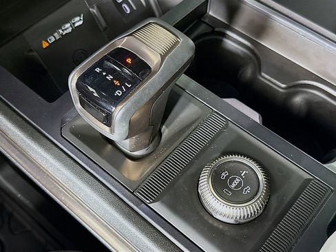 Used 2024 GMC Hummer EV 2X image 17