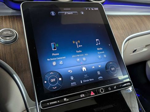 Certified 2024 Mercedes-Benz C 300 4MATIC Sedan image 28