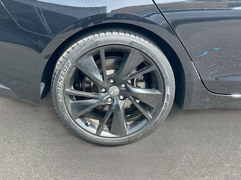 Used 2023 Genesis G70 2.0T w/ Sport Prestige Package RWD image 32
