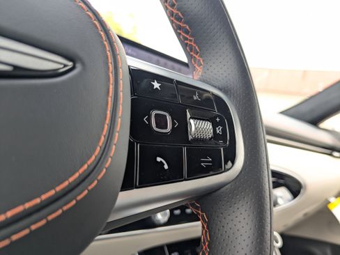 New 2026 Genesis GV70 3.5T Sport Prestige AWD/4WD image 22