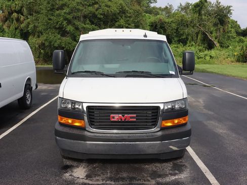 New 2025 GMC Savana 3500 w/ Power Convenience Package RWD image 3