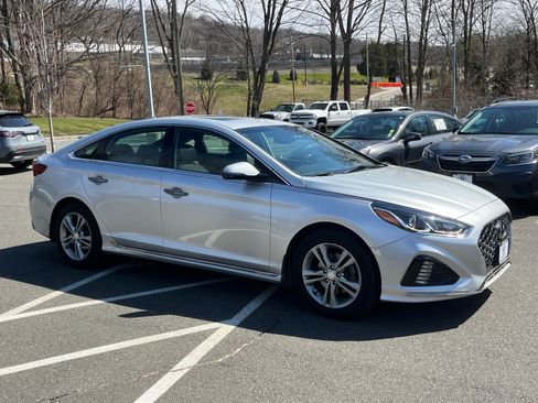 Used 2019 Hyundai Sonata Sport image 6