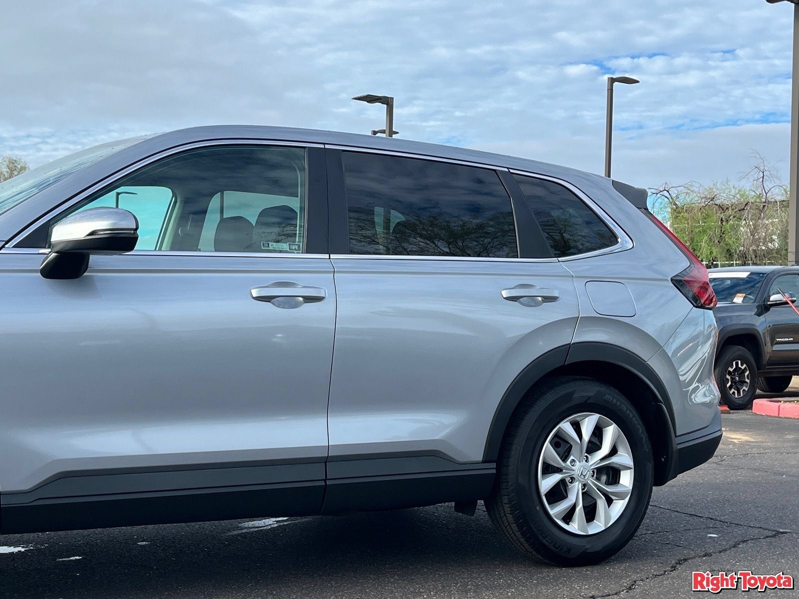 Used 2026 Honda CR-V LX image 9