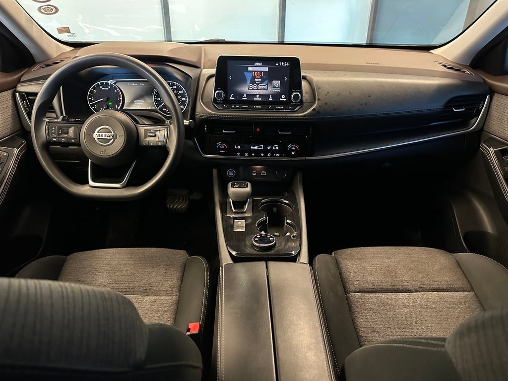 Used 2021 Nissan Rogue SV AWD/4WD image 9