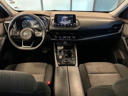 Used 2021 Nissan Rogue SV AWD/4WD image 9