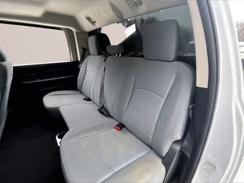 Used 2017 RAM 2500 Tradesman w/ Chrome Appearance Group image 19