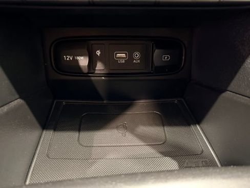 Used 2020 Hyundai Santa Fe Limited FWD image 30