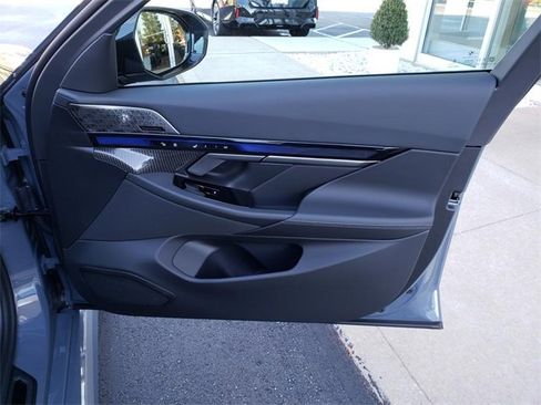 New 2026 BMW M5 w/ Carbon Package image 18