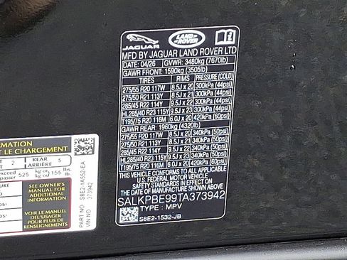 New 2026 Land Rover Range Rover Long Wheelbase SE AWD/4WD image 16